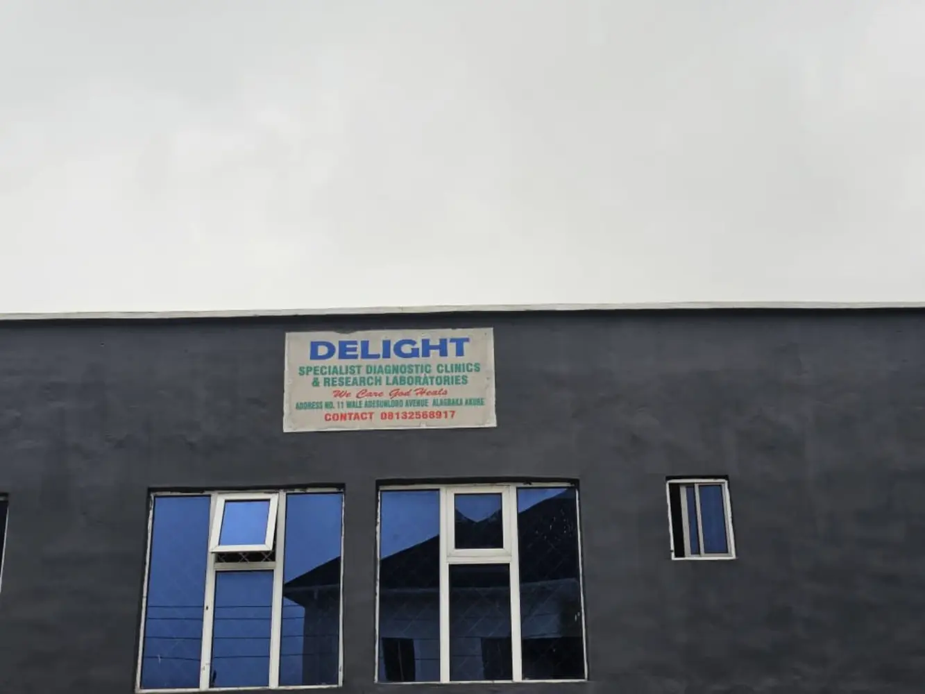 Delight Specialist Diagnostic Clinics and Research Laboratories building sign