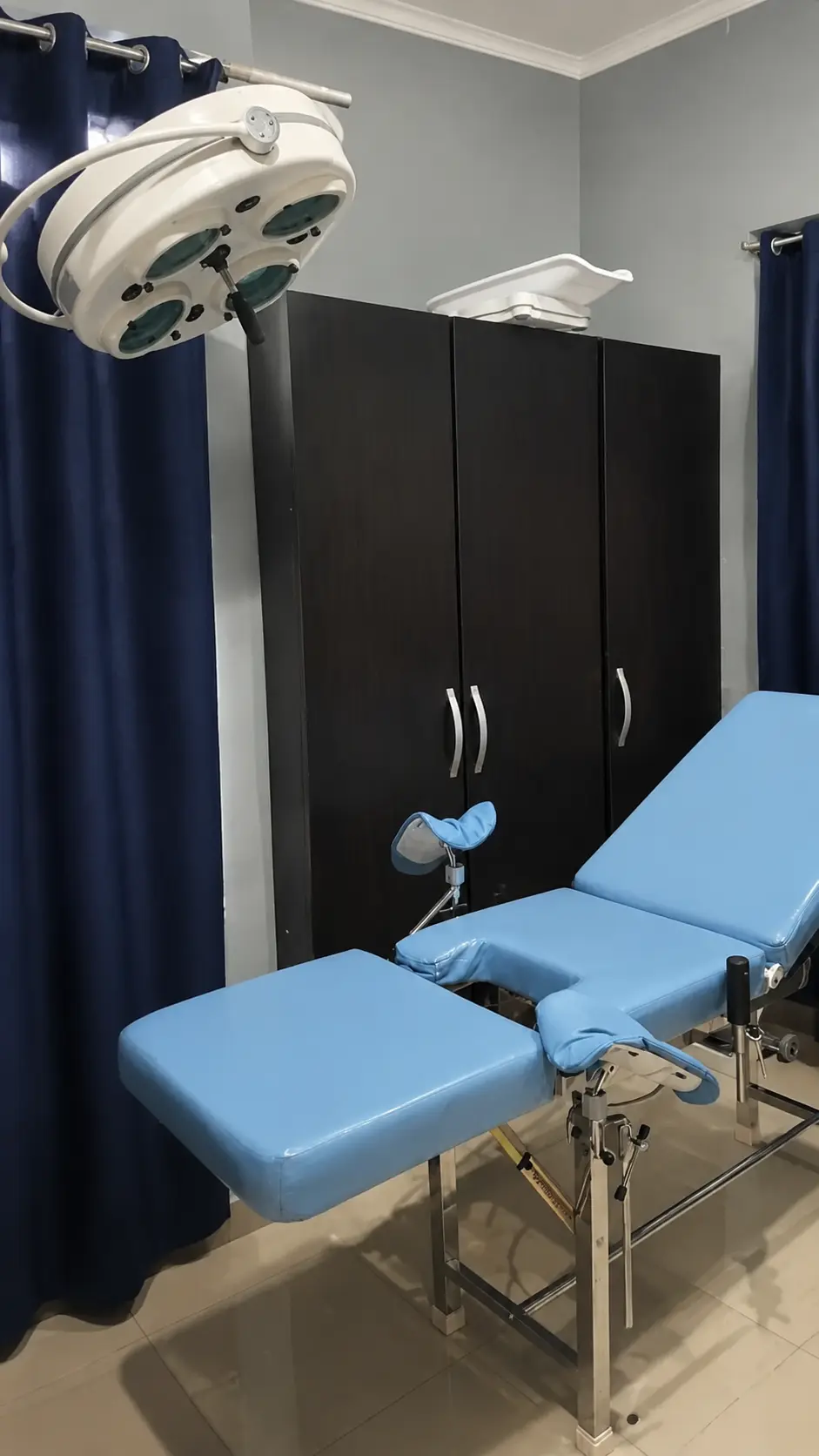 Carefully prepared private examination room at Delight Specialist Clinic